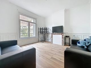  Appartement � louer 2 pi�ces 152 m�