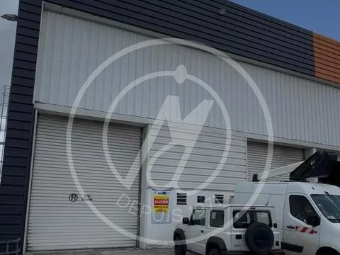 A louer 215m&sup2; - Local commercial &agrave; Jarry, 97122 BAIE-MAHAULT - 3 3870 97122 Baie-mahault