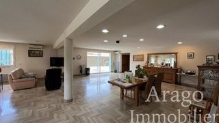  Maison � vendre 8 pi�ces 319 m�