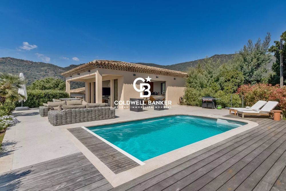 � vendre  Maison Rayol-Canadel-sur-Mer (83820)