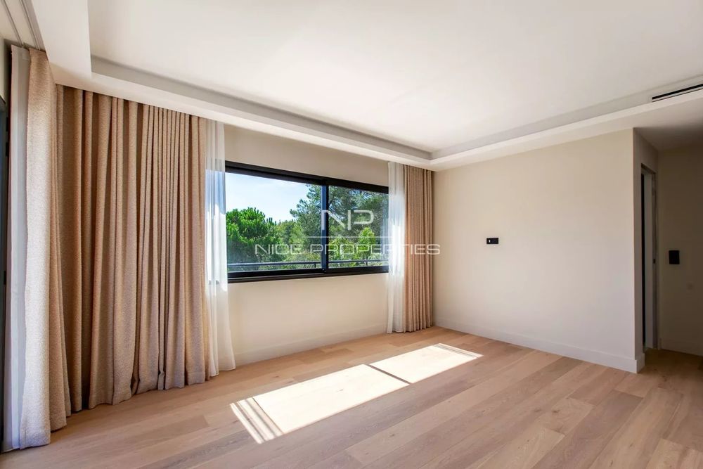 � vendre  Villa Mouans-Sartoux (06370)