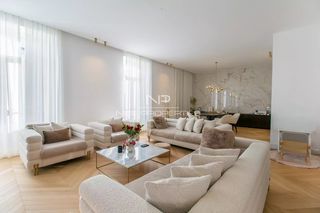  Appartement � vendre 4 pi�ces 166 m�