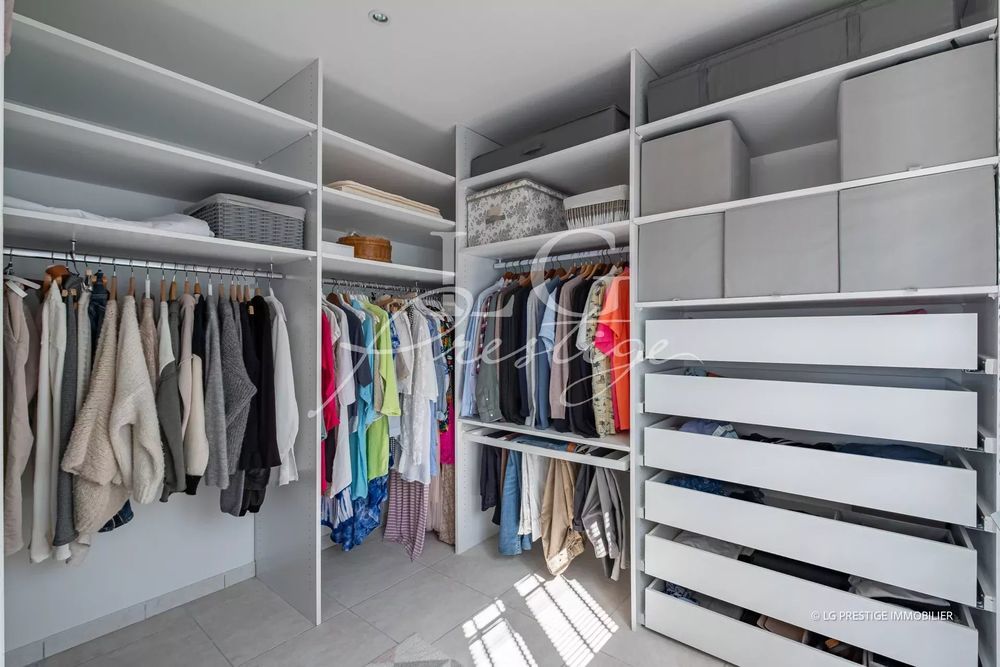 � vendre  Maison Bagnols-en-For�t (83600)