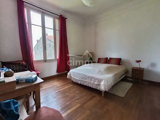  Maison � vendre 10 pi�ces 219 m�