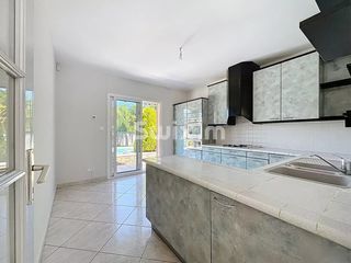  Maison � vendre 6 pi�ces 170 m�