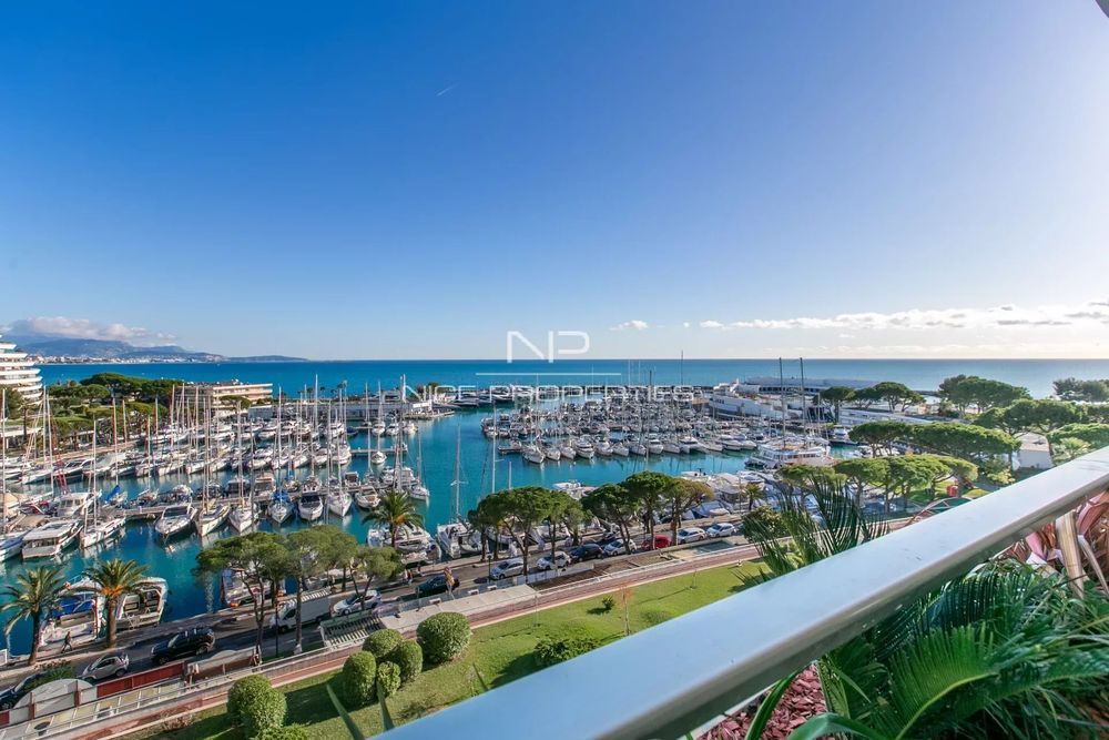 � vendre  Appartement Villeneuve-Loubet (06270)