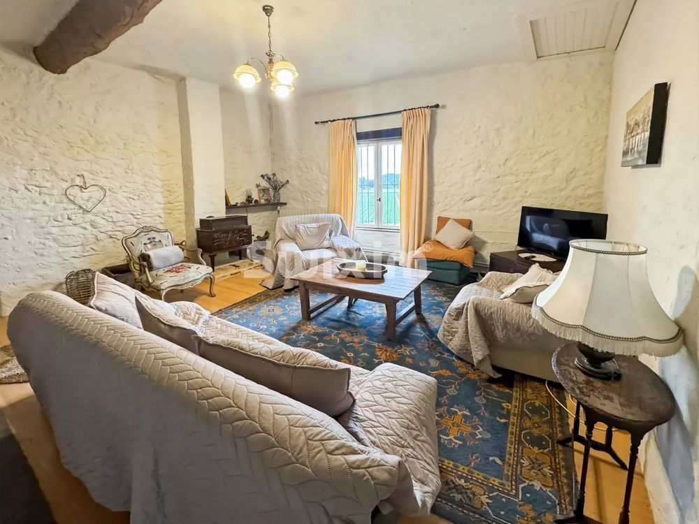 � vendre  Maison Sauzet (26740)