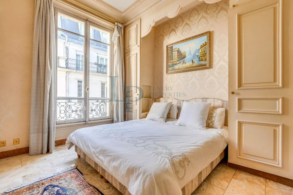 � vendre  Appartement Paris 8