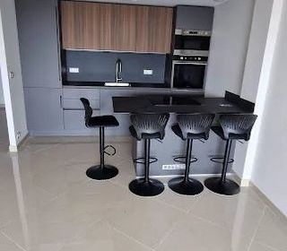  Appartement � vendre 4 pi�ces 89 m�