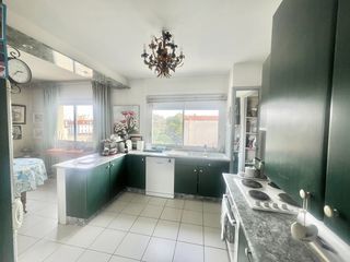  Appartement � vendre 5 pi�ces 145 m�