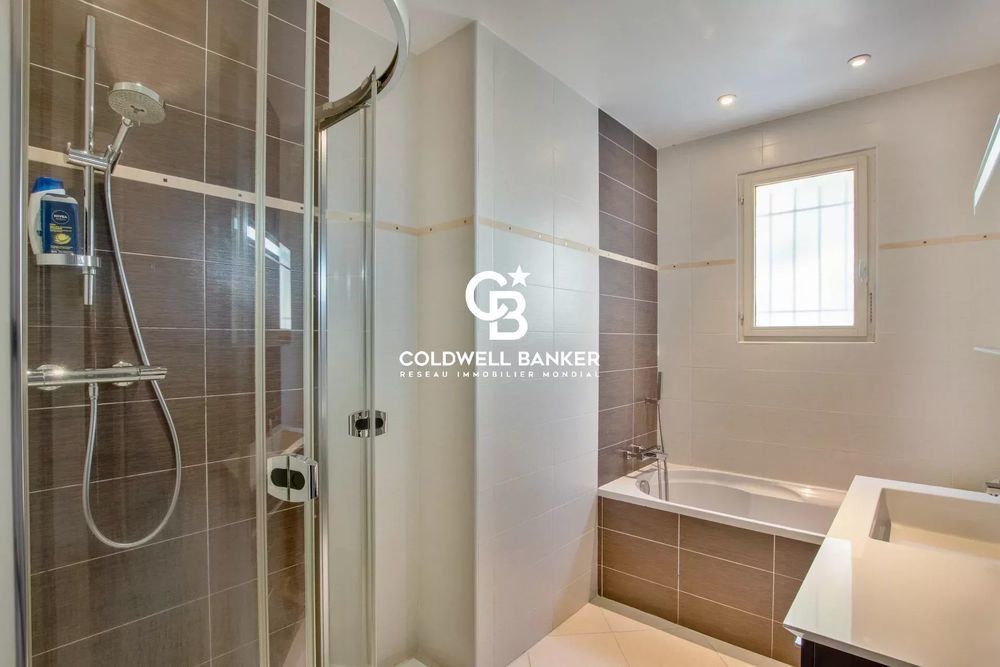 � vendre  Maison Cavalaire-sur-Mer (83240)