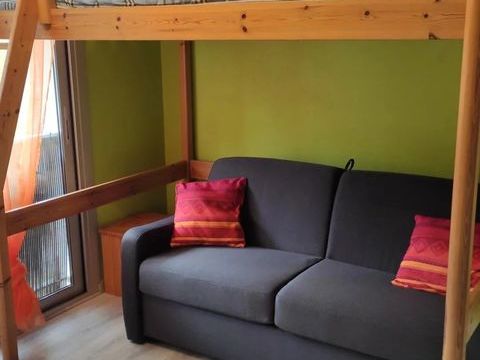   Studio meubl� �tudiant de 23.34m� - Proche �coles Appartement - 1 pi�ce(s) - 23 m�