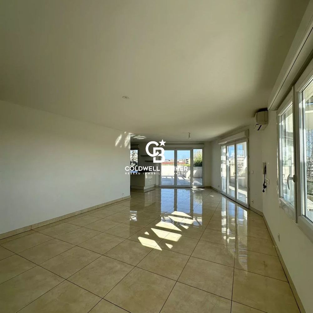 � vendre  Appartement Cagnes-sur-Mer (06800)