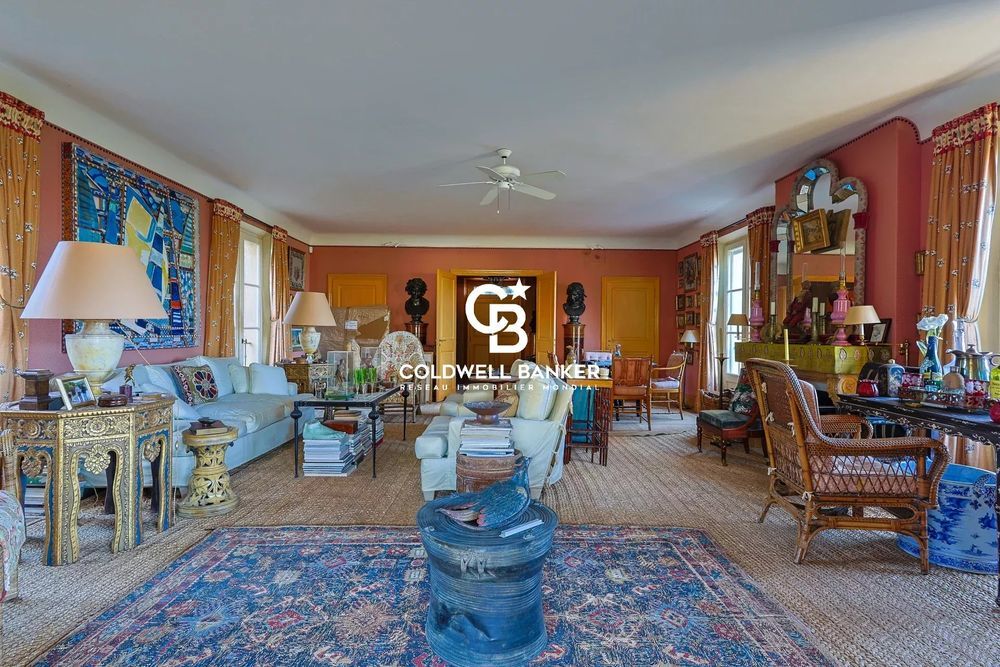 � vendre  Villa Rayol-Canadel-sur-Mer (83820)