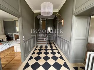  Maison � vendre 15 + pi�ces 450 m�