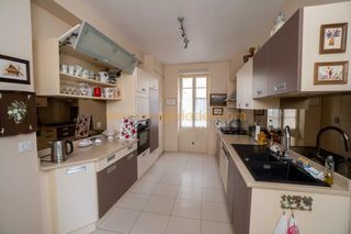  Appartement � vendre 5 pi�ces 192 m�