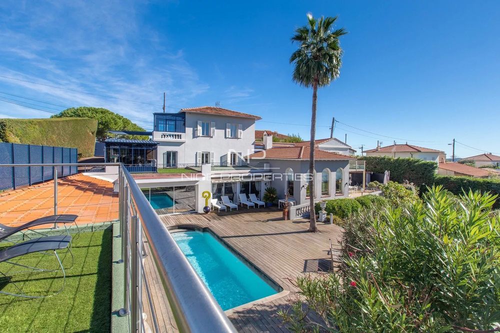 � vendre  Villa Nice (06200)
