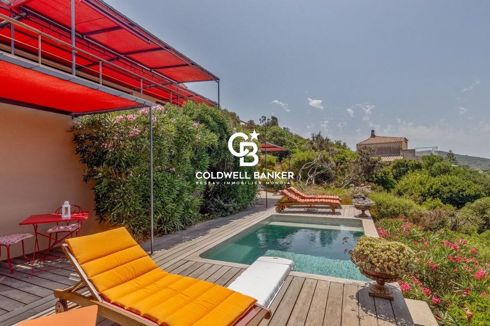 � vendre  Maison Hy�res (83400)