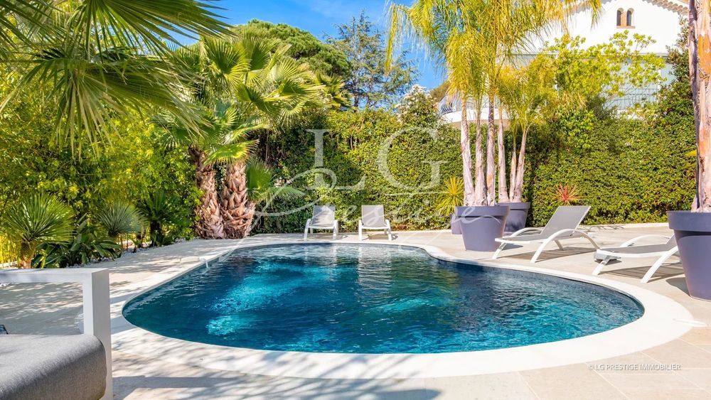 � vendre  Villa Mandelieu-la-Napoule (06210)