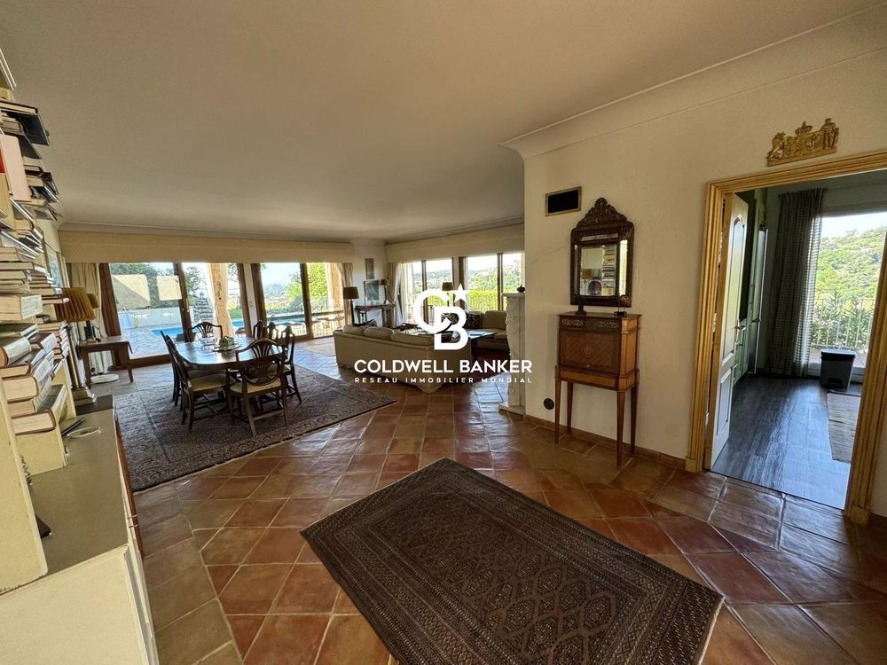 � vendre  Maison Cagnes-sur-Mer (06800)