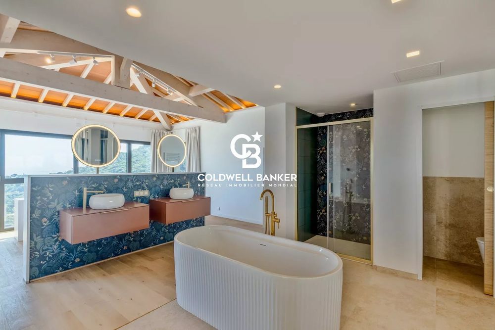 � vendre  Villa Cavalaire-sur-Mer (83240)