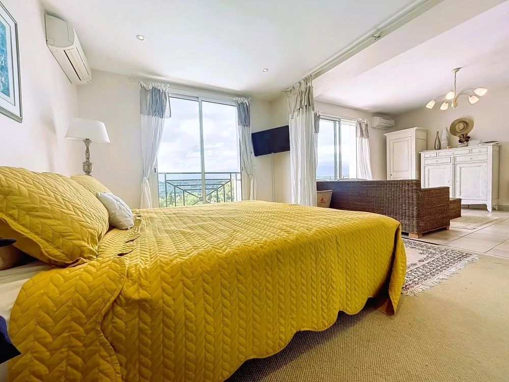 � vendre  Villa Mougins (06250)