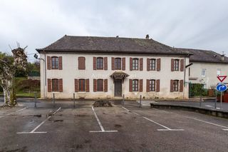  Immeuble � vendre 11 pi�ces 329 m�