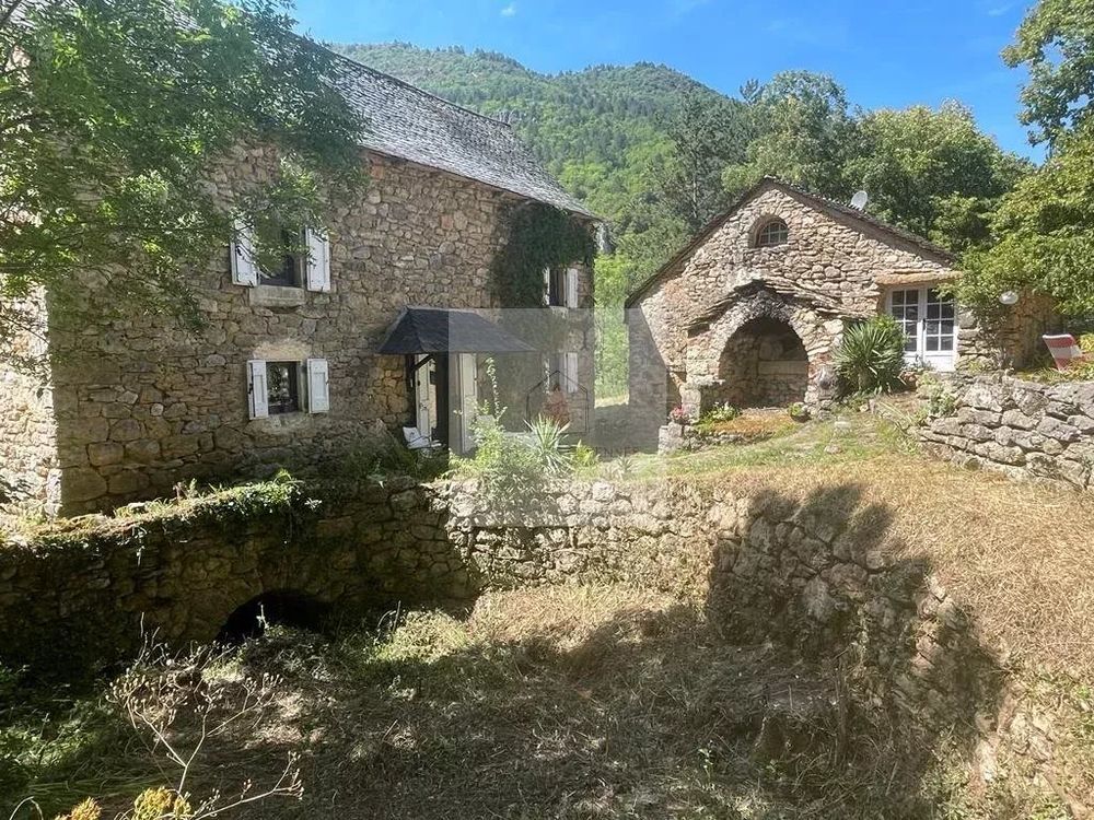 � vendre  Maison Florac (48400)