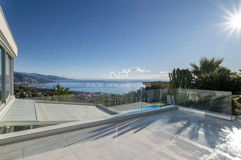 � vendre  Maison Roquebrune-Cap-Martin (06190)