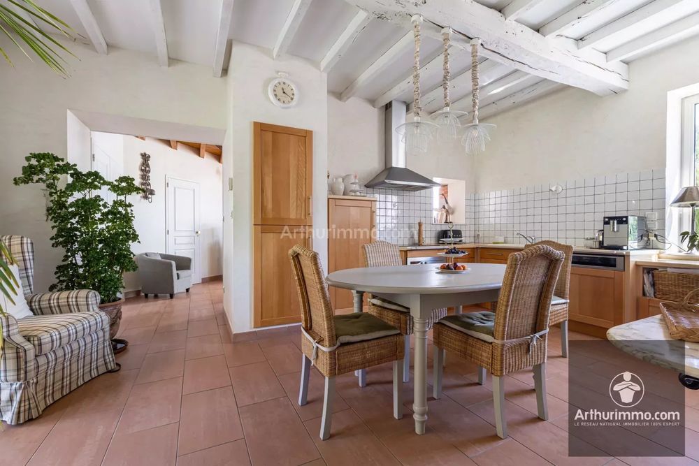 � vendre  Villa Clepp� (42110)