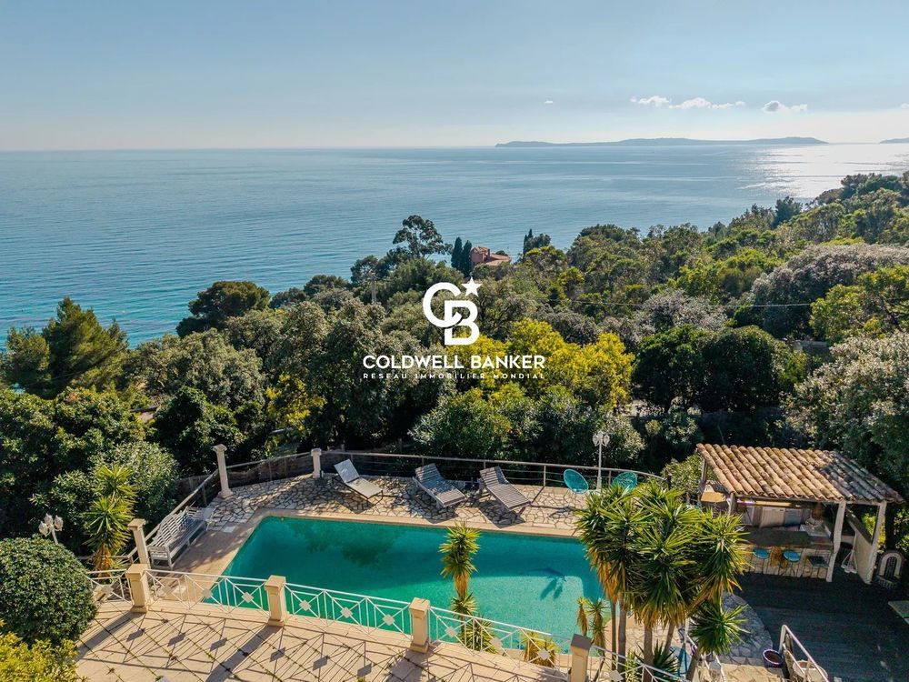 � vendre  Maison Rayol-Canadel-sur-Mer (83820)