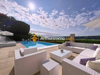  Maison � vendre 7 pi�ces 205 m�