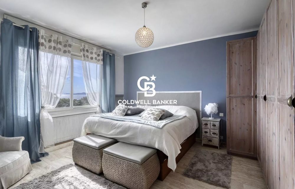 � vendre  Maison Rayol-Canadel-sur-Mer (83820)