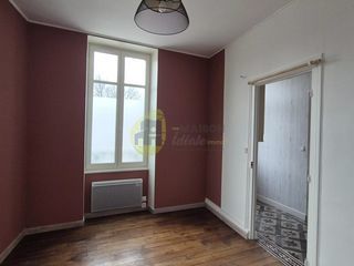  Immeuble � vendre 7 pi�ces 147 m�