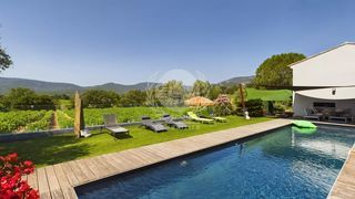  Maison � vendre 4 pi�ces 180 m�