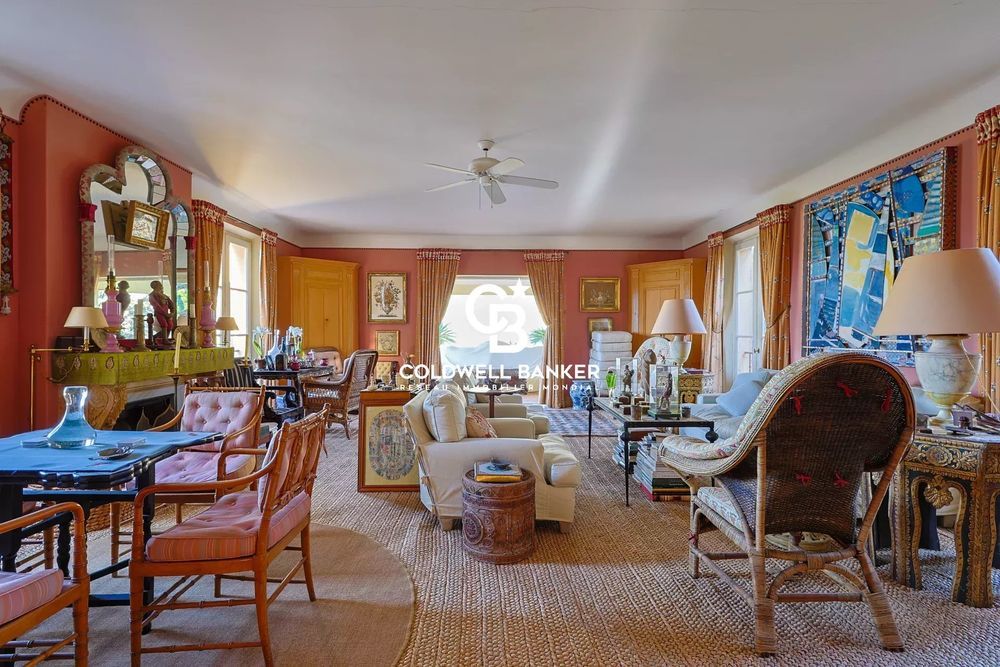 � vendre  Villa Rayol-Canadel-sur-Mer (83820)