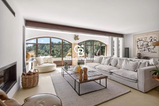  Villa � vendre 8 pi�ces 315 m�