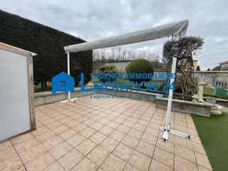  Maison � vendre 9 pi�ces 205 m�