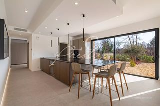  Villa � vendre 6 pi�ces 240 m�