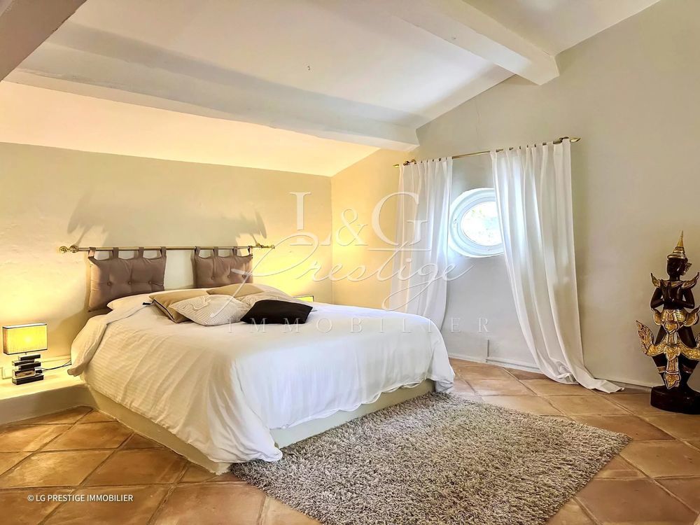 � vendre  Maison Montauroux (83440)