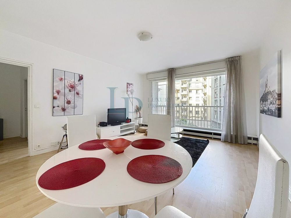 � vendre  Appartement Paris 7