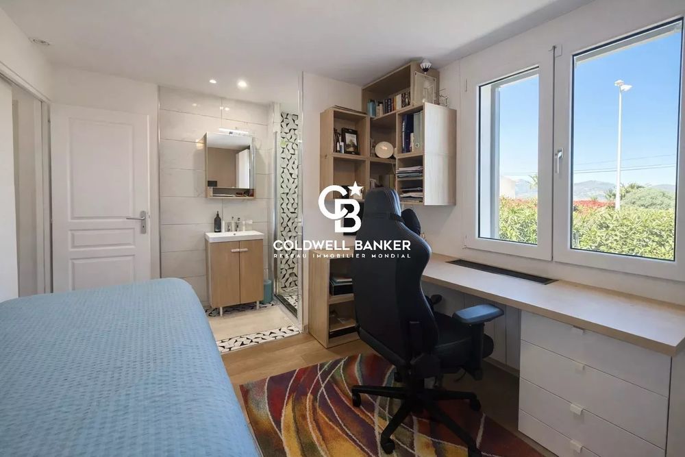 � vendre  Maison Cogolin (83310)