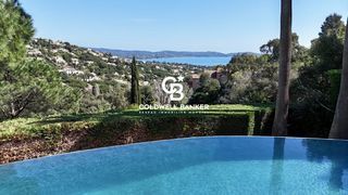  Maison � vendre 10 pi�ces 360 m�