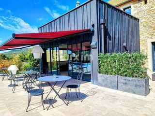  Villa � vendre 9 pi�ces 258 m�