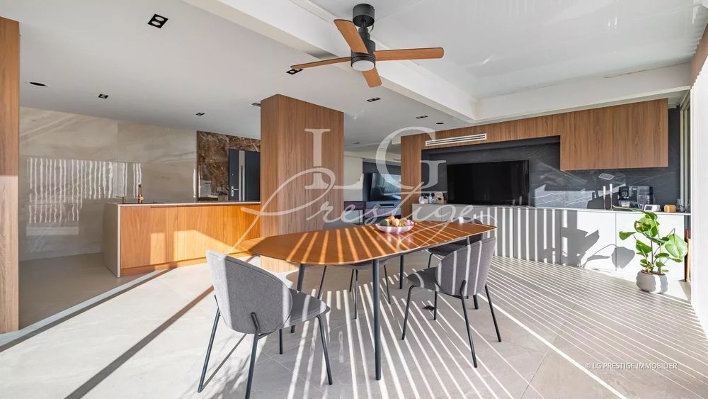 � vendre  Appartement Mandelieu-la-Napoule (06210)