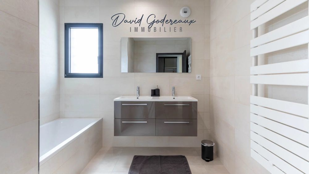 � vendre  Maison Saint-Rapha�l (83700)