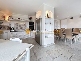  Villa � vendre 6 pi�ces 233 m�