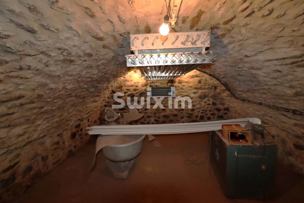 � vendre  Maison Villeneuve-de-Berg (07170)