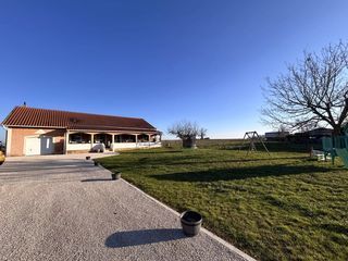  Maison � vendre 7 pi�ces 247 m�