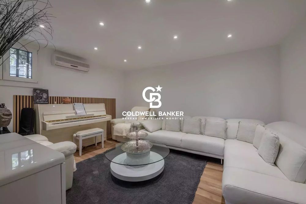 � vendre  Villa Montagnole (73000)